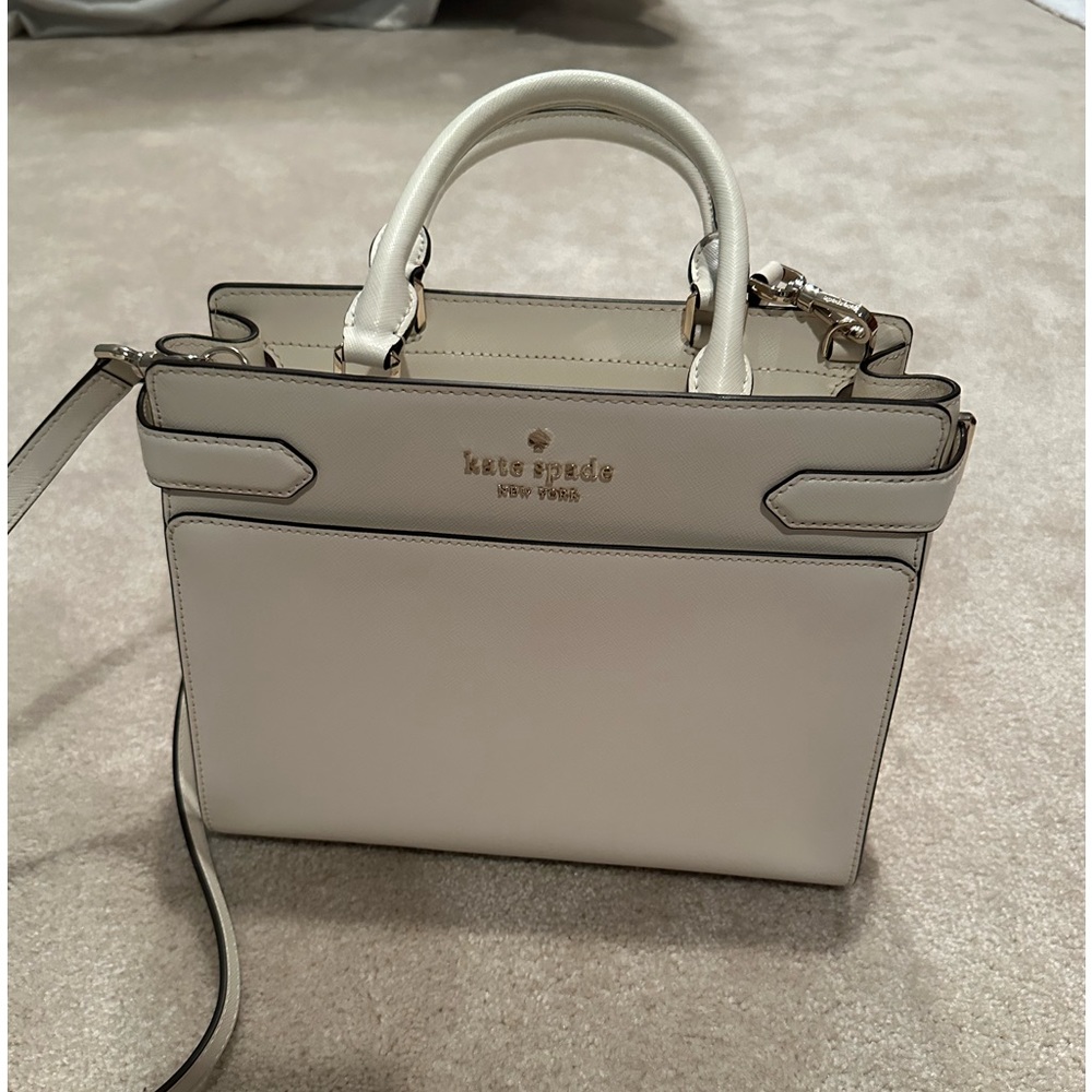 Kate Spade medium satchel. Color parchment
